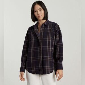 Everlane Women's The Oversized Plaid Poplin Shirt in Midnight - Size M